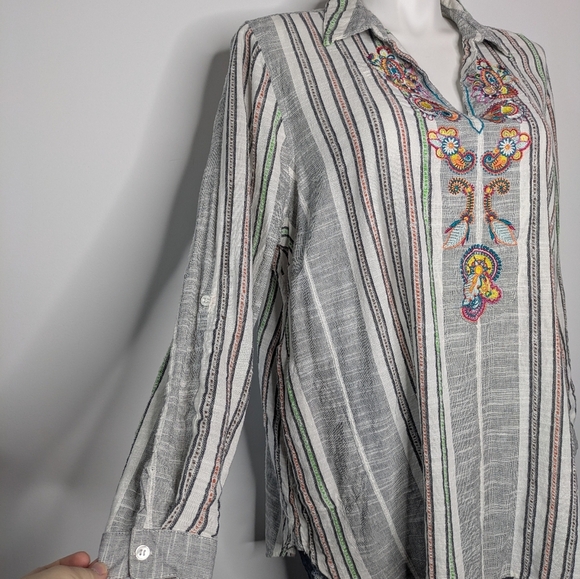 Soft Surroundings Black White Stripe Colorful Paisley Embroidered Cotton Top 3X - Picture 5 of 9